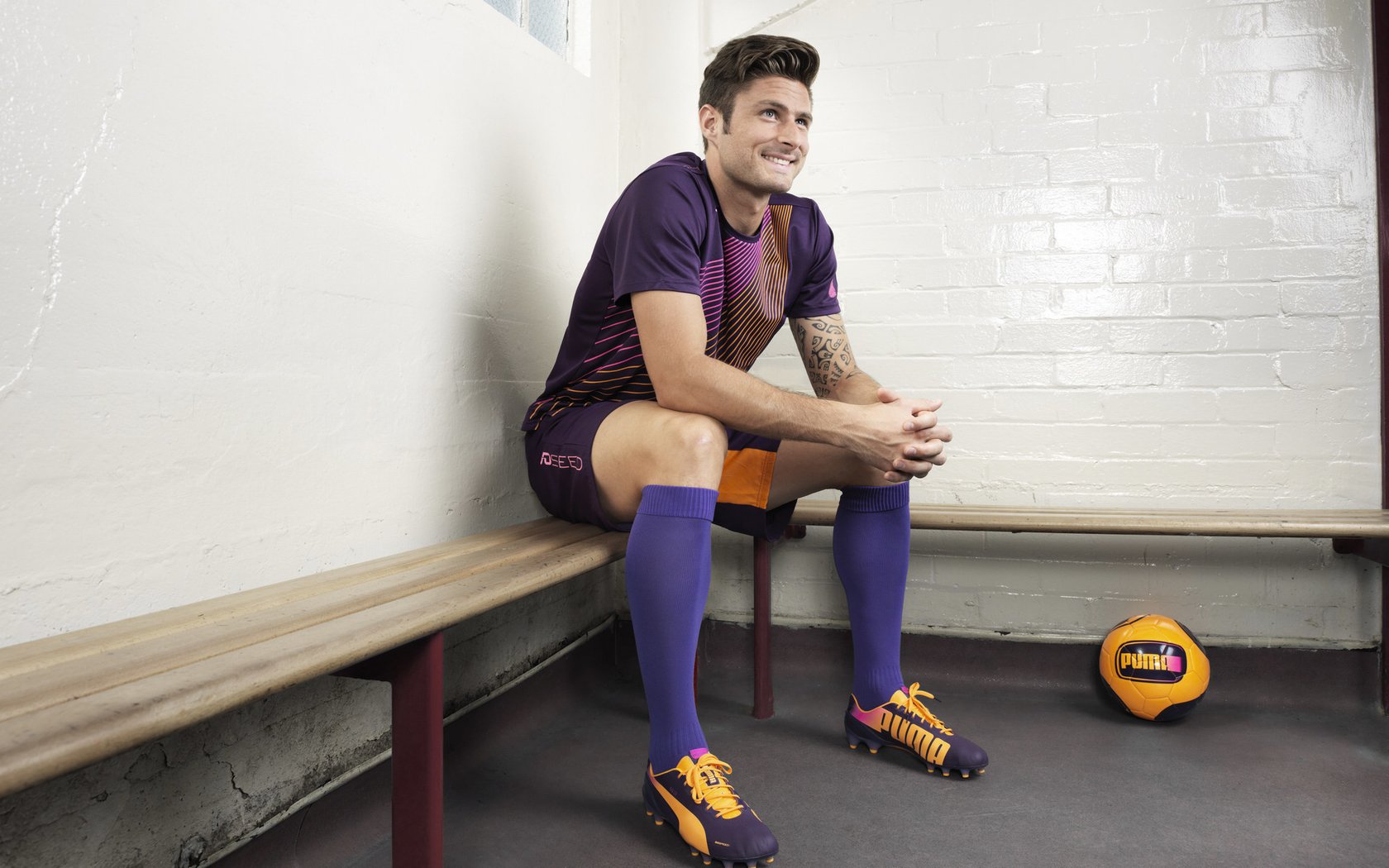 星空game平台-勇士队意气风发,迎来关键七连胜,勇士7连胜