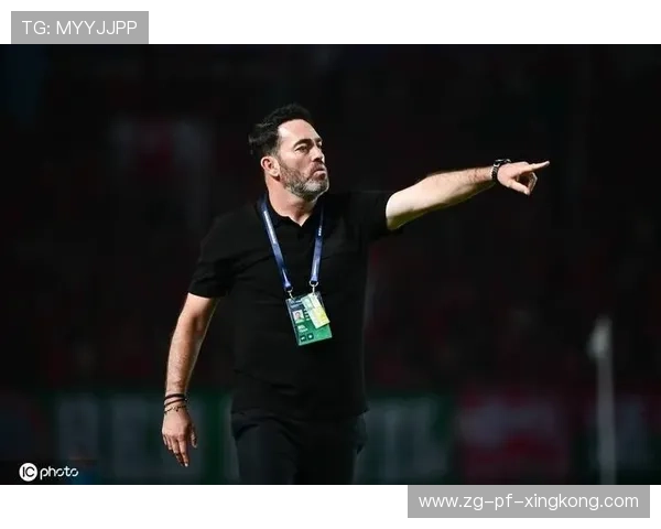 国安急需引援，波耶特或成为俱乐部新主帅